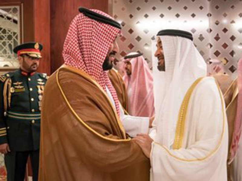 صور من زيارة محمد بن سلمان لبلده الثاني الإمارات